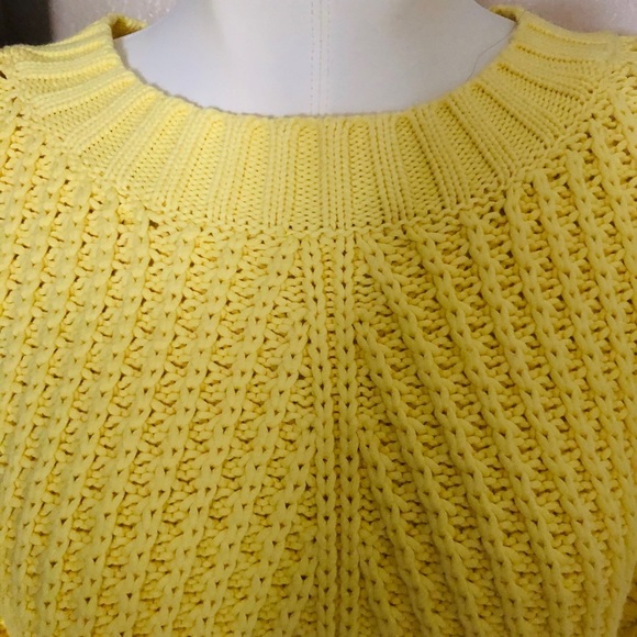 H&M⭐️NWOT⭐️Yellow Chunky Sweater⭐️ - Picture 2 of 3